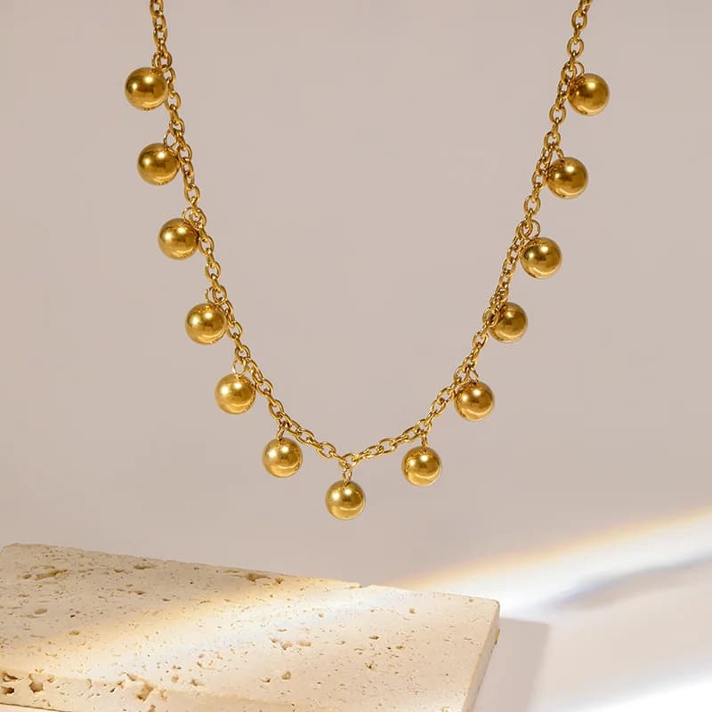 Χρυσό Κολιέ Choker με Κρεμαστό Μπιλάκι