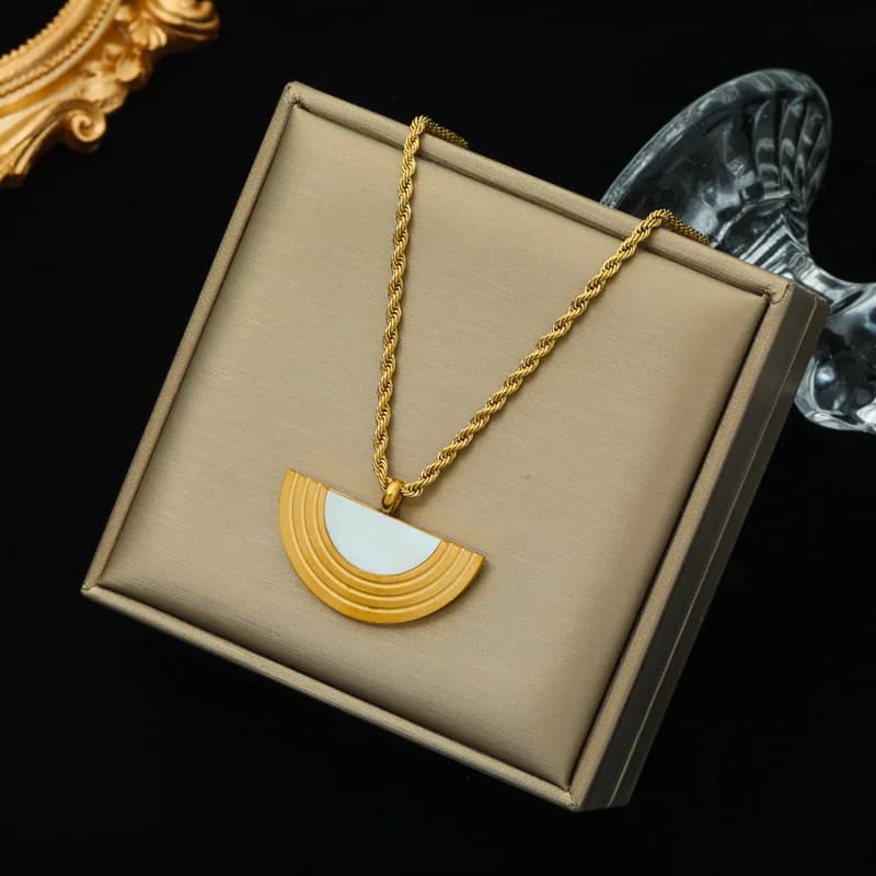 Choker Κολιέ με Μπάλες Μαργαριταριών από Ανοξείδωτο Ατσάλι